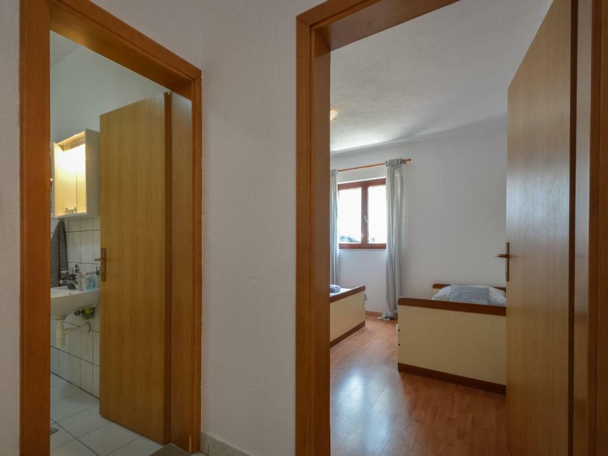 Apartment Mara-1 By Interhome Anic Ngoại thất bức ảnh